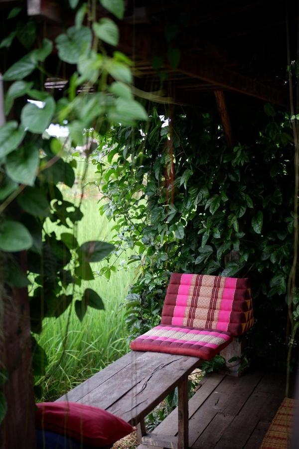 Appartamento Huean Himbo Chiang Rai Esterno foto